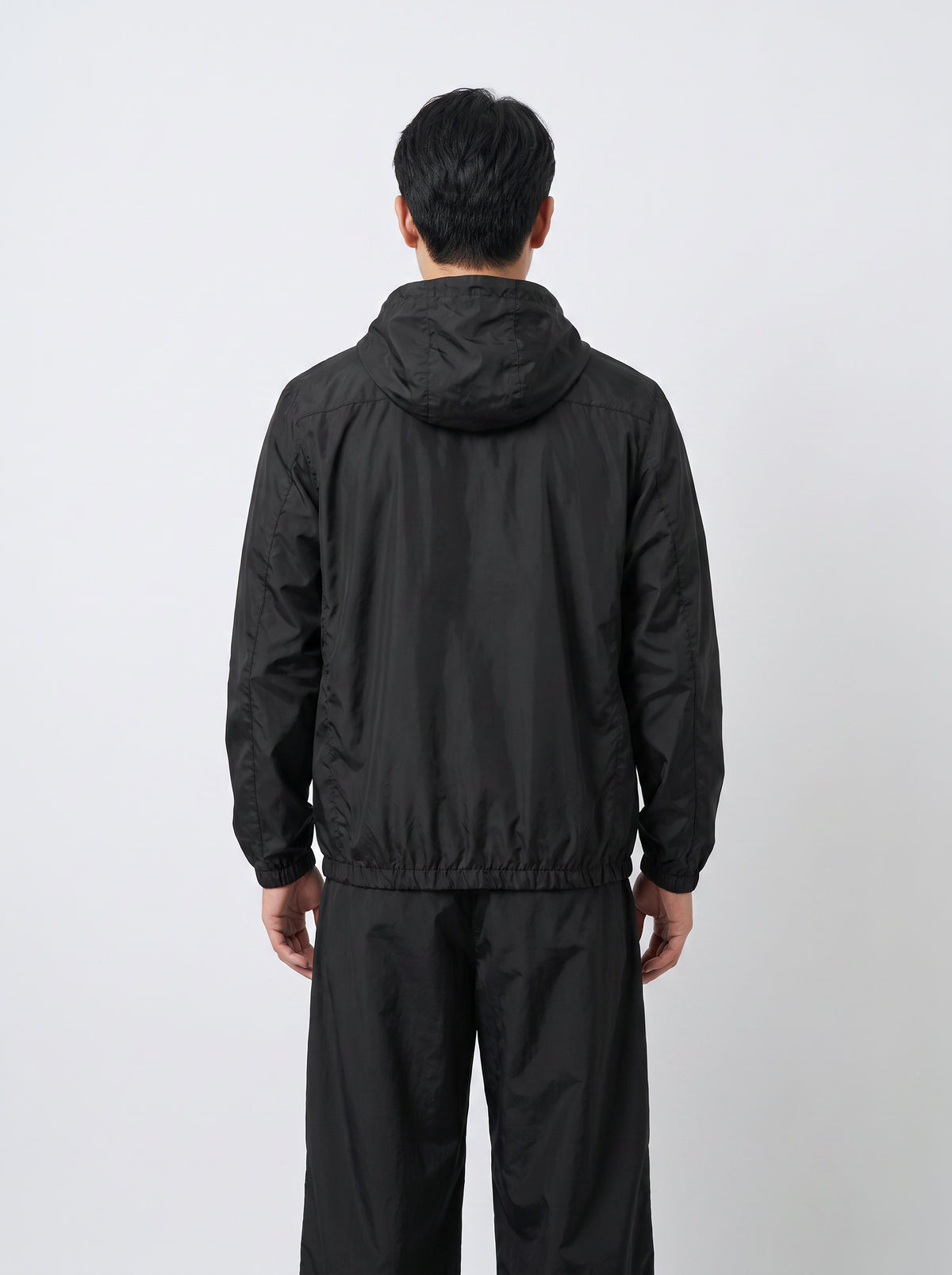 PLVT Member Windbreaker Black
