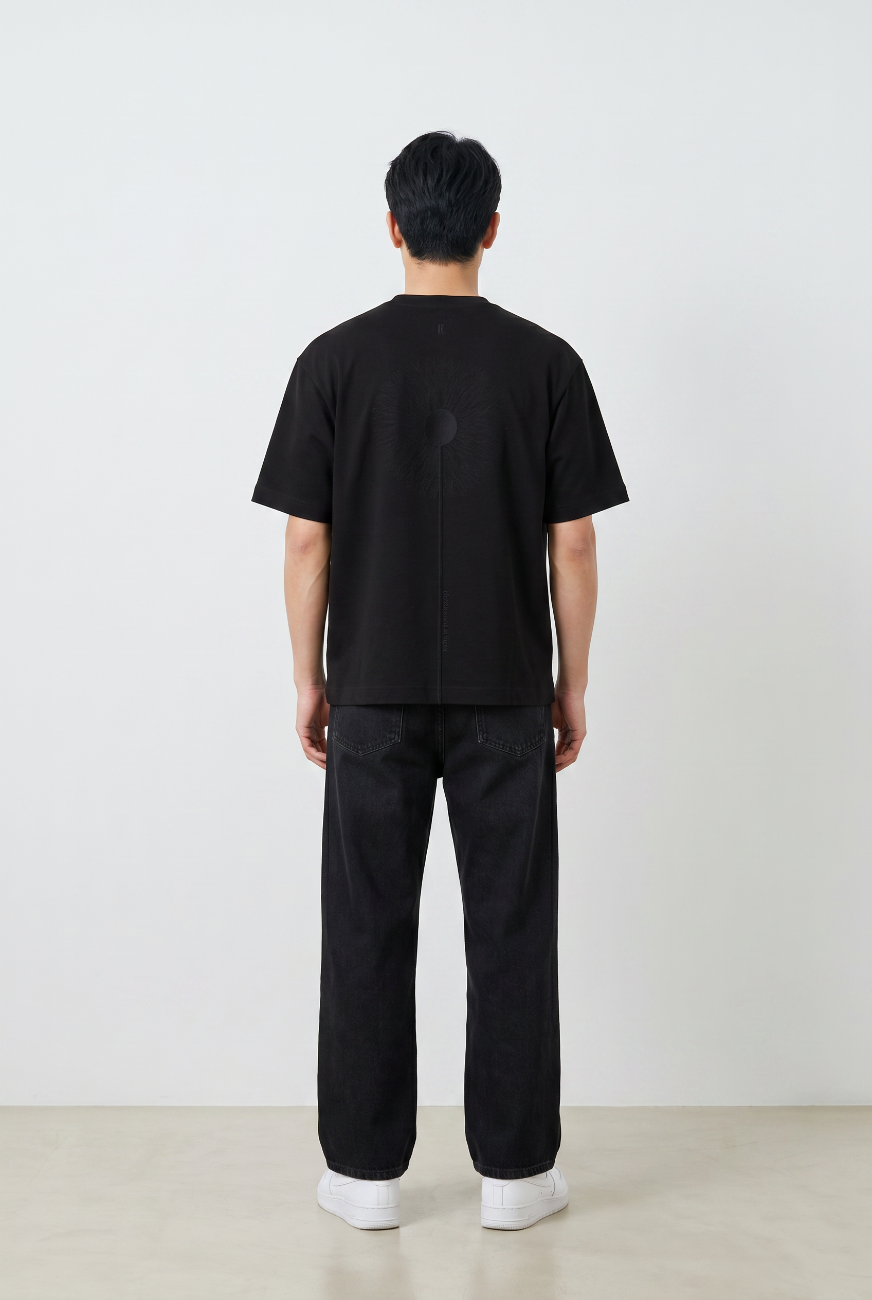 Tiefschwarz | T-Shirt